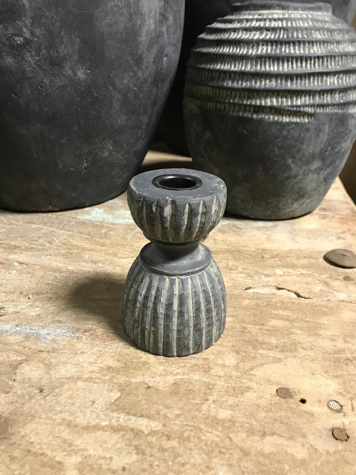 RIBBED DRUM CANDLE STAND