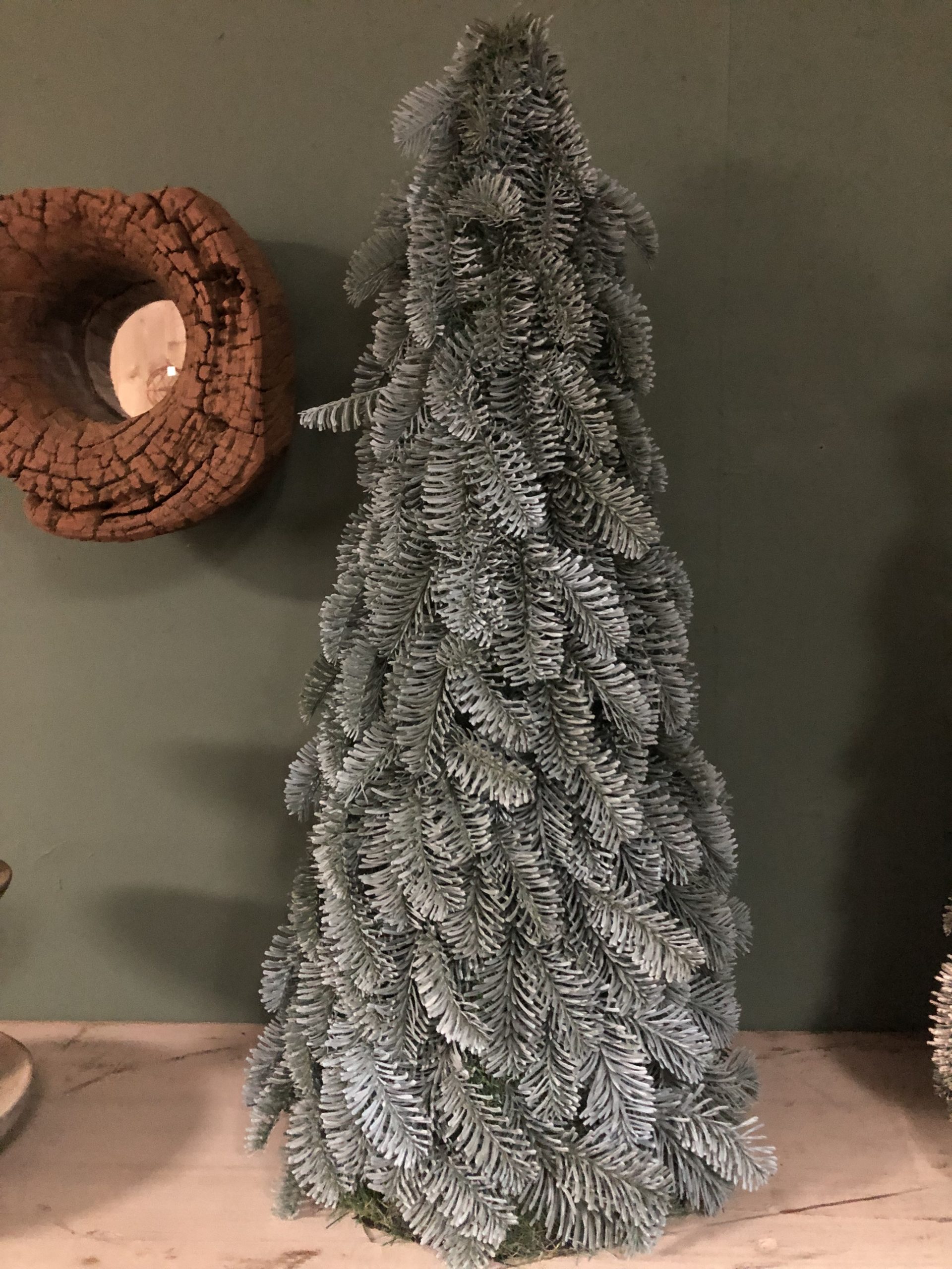 Nobilis pine tree grey/blue 75cm partij